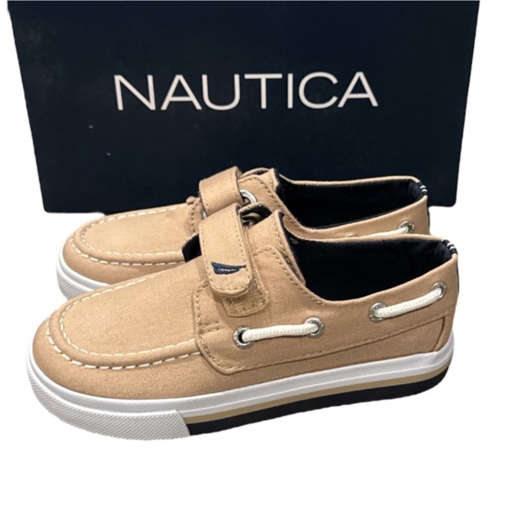 New authentic Nautica little boys designer canvas boat shoes sz 10 display